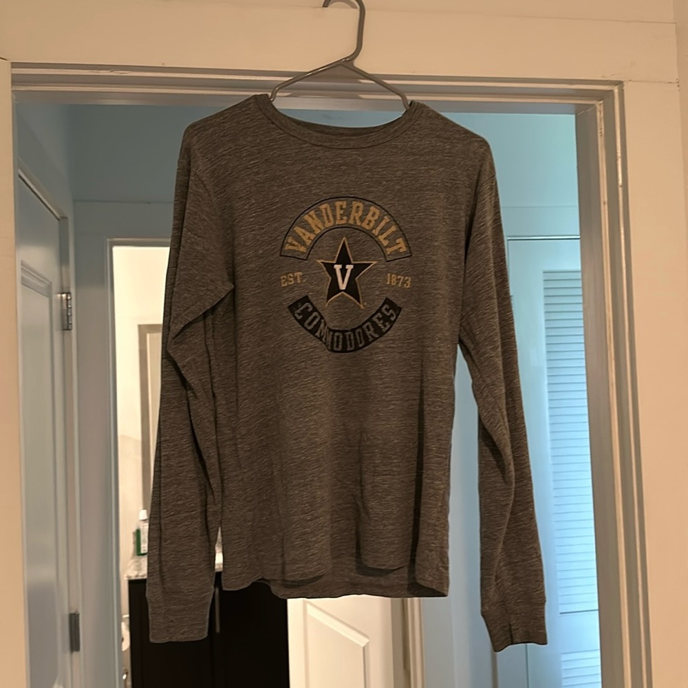 Vanderbilt Grey long sleeve extremely comfortable.